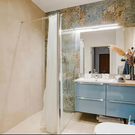 Color 2 Wola Lägenhet Warszawa